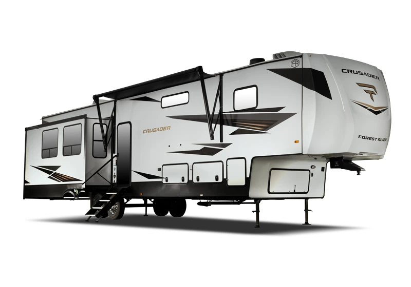 Crusader Exterior Image